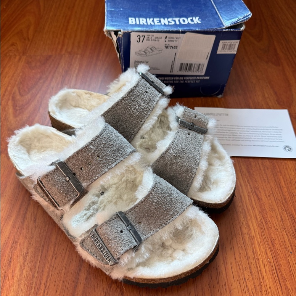 Birkenstock Arizona Fur Sandals - Stone Coin